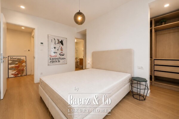 photo 4 Split, Žnjan, Morska vila, three-bedroom apartment with a loggia and two garage spaces