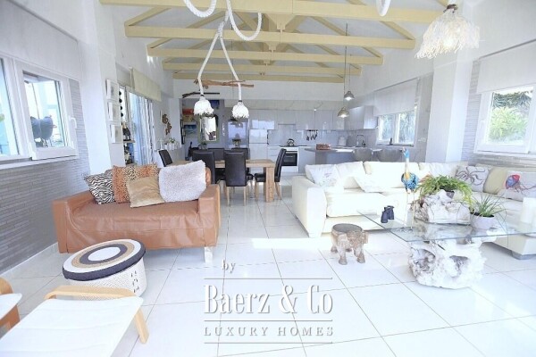 photo 7 Villa on the beach for sale in Paradisi, Rhodes