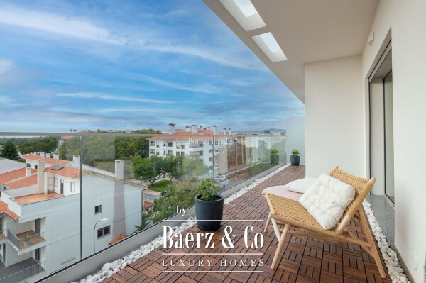 photo 2 Beautiful luxury home in Carcavelos e Parede, Carcavelos