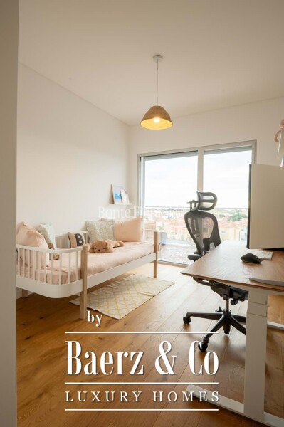 photo 30 Beautiful luxury home in Carcavelos e Parede, Carcavelos