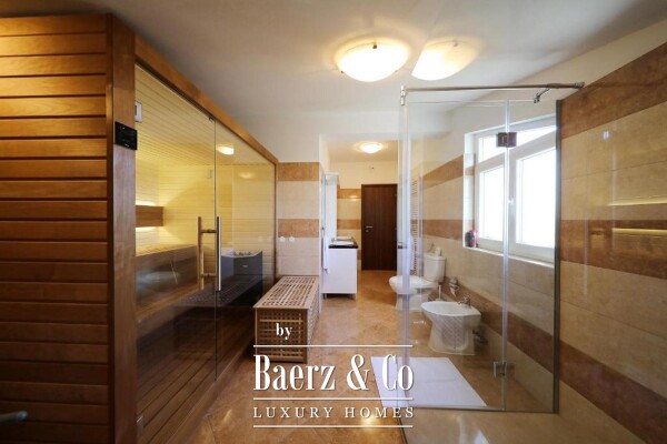 photo 9 Zadar, Privlaka, beautiful villa with great potential