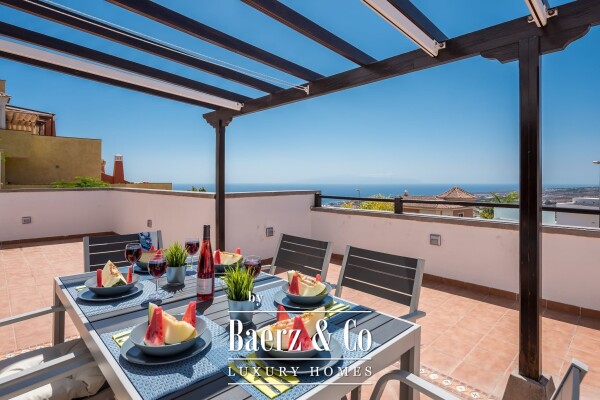 photo 5 Elegant sea view villa divided into Two Independent Residences