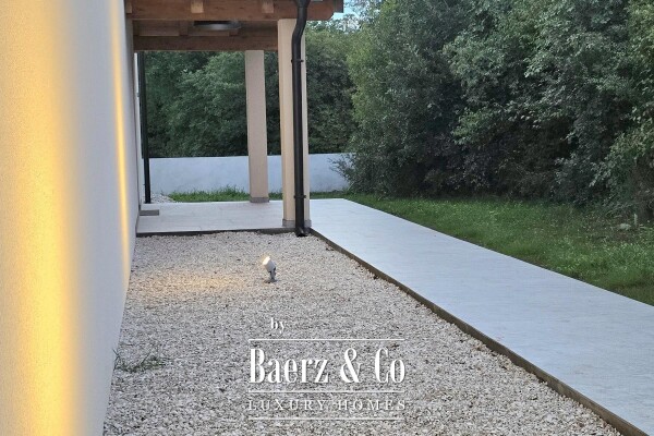 photo 26 Istria, Svetvinčenat, modern villa with swimming pool and nature view