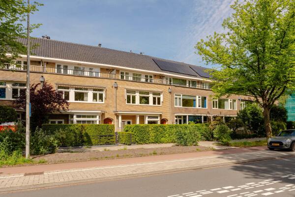photo 65 Diepenbrockstraat 18