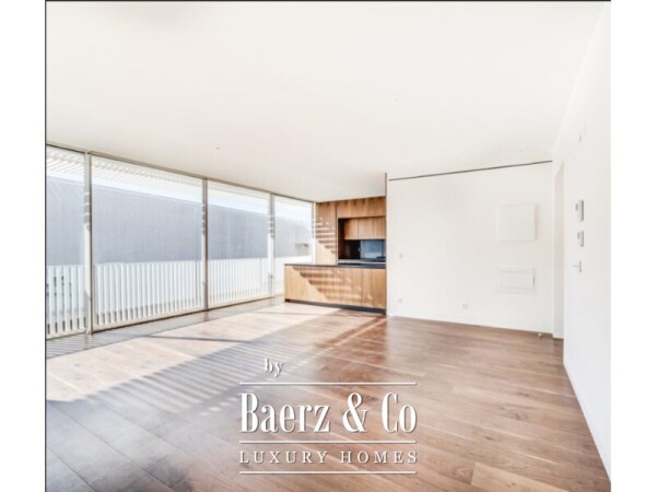 photo 9 3 Bedrooms en-suite apartment in Lisbon, near the River Tejo