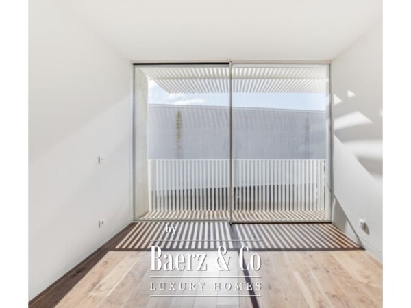 photo 13 3 Bedrooms en-suite apartment in Lisbon, near the River Tejo