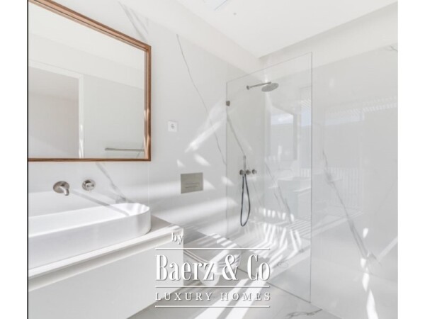 photo 16 3 Bedrooms en-suite apartment in Lisbon, near the River Tejo