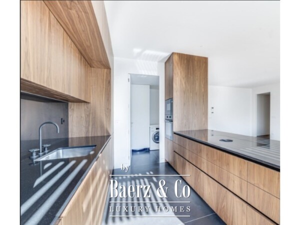 photo 3 2 Bedrooms en-suite apartment in Lisbon, with 1 parking place, near the River Tejo