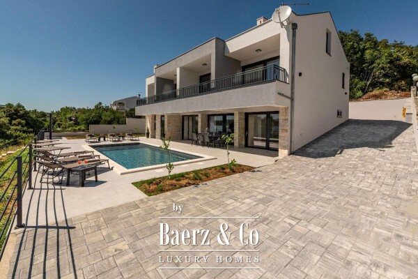 photo 7 Posedarje, modern and elegant villa first row to the sea