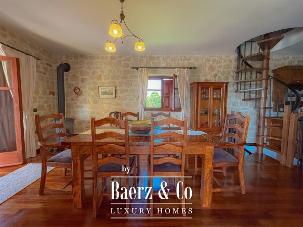 photo 7 Exceptional Stone Villa in the Krioniri hills of Zakynthos