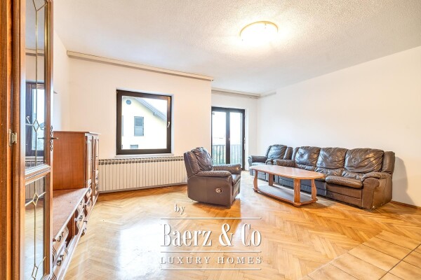 photo 8 Zagreb, Naumovac - Luxury Villa with Spacious Garden and Complete Privacy