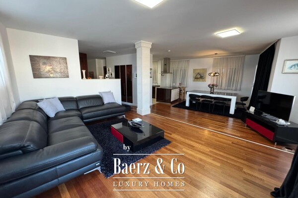 photo 2 Brač, Bol, luxury penthouse in the town centre and building plot with building permit