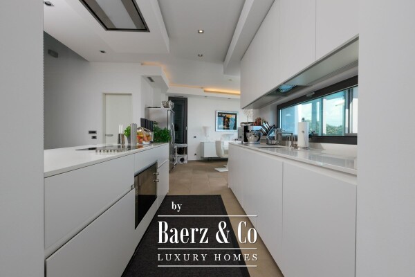 photo 17 Opatija, Oprić, exclusive villa of 375 m² with panoramic views, swimming pool and sauna