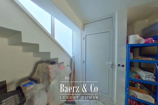 photo 2 Istria, Rovinj, apartment house 340 m² in a sought-after location