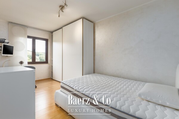 photo 6 Istria, Vrsar - Spacious 3-Bedroom Apartment in a Prime Location, 300 m from the Sea