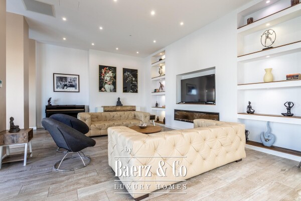 photo 4 Podstrana, luxury villa in an attractive location