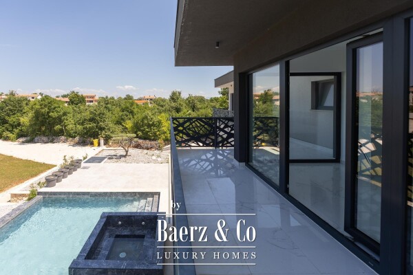 photo 26 Istria, Svetvinčenat, impressive villa with swimming pool and sauna on a spacious construction plot