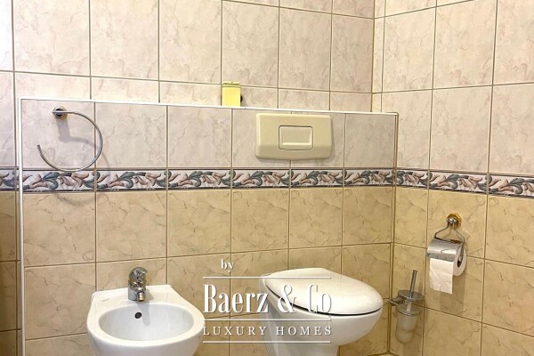 photo 10 Crikvenica, house with 4 apartments and 2 commercial units in the town centre with sea view