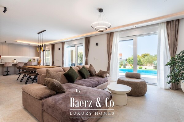 photo 9 Brodarica, modern villa with a swimming pool, 283.62 m²