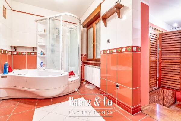 photo 4 Zagreb, Ilica, spacious residential and commercial space, 146 m²