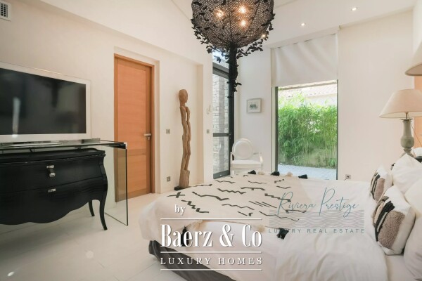 photo 12 Architect-Designed Villa Near Place des Lices – Saint-Tropez