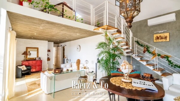 photo 8 PANORAMIC OCEAN VIEWS – INFINITY POOL – 4 BEDROOMS – PRESTIGIOUS HILLSIDE ESTATE