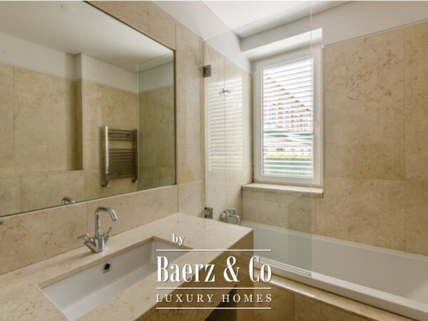 photo 11 3-bedroom apartment with private parking, in a prime Chiado location