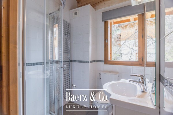 photo 7 Spacious family chalet - Good rental yield