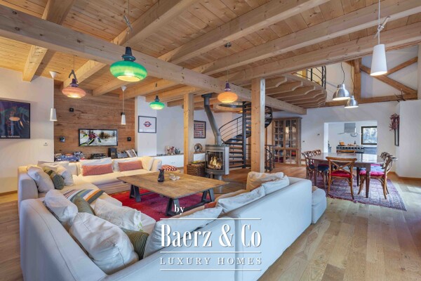 photo 1 RENOVATED 5-BEDROOM CHALET IN A QUIET VILLAGE