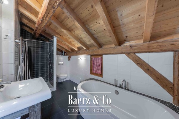 photo 7 RENOVATED 5-BEDROOM CHALET IN A QUIET VILLAGE