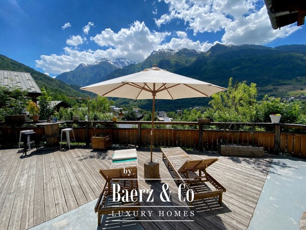 photo 1 SAINTE-FOY VILLAGE CHALET-PANORAMIC VIEWS