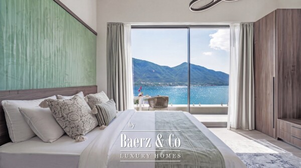 photo 14 Luxurious VIlla in Kotor with a Sea View and a Pool