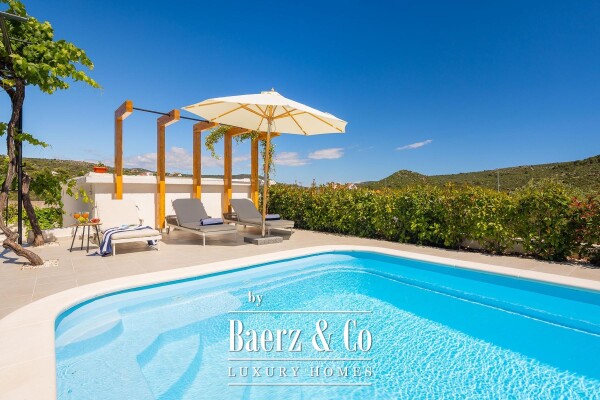 photo 9 Rogoznica, beautifully designed house with a swimming pool and garden near the sea