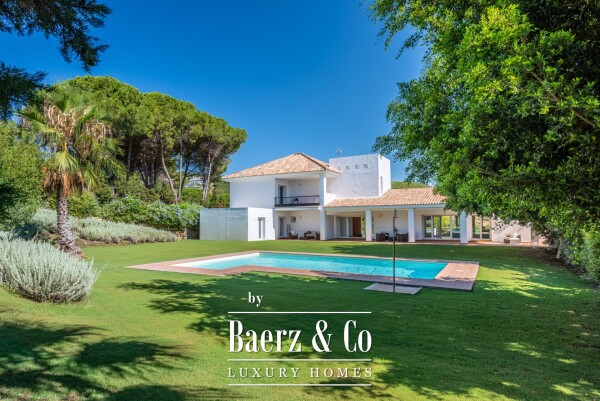 photo 1 Beautiful luxury home in Sotogrande, La Reserva - Zona L