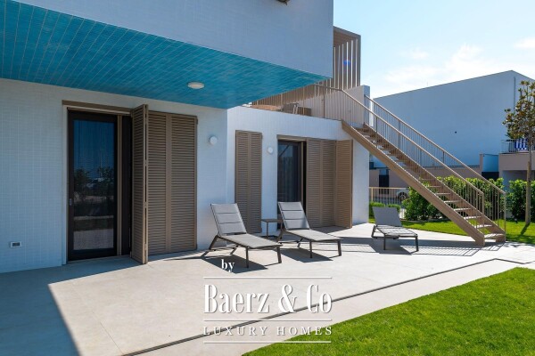 photo 4 Šibenik, Brodarica, beautiful villa with a pool, first row to the sea