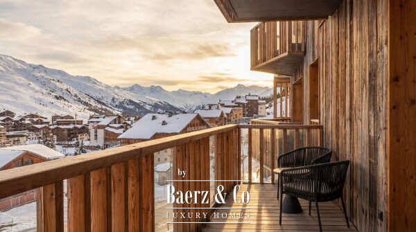 photo 4 New 3-bedroom apartment with mountain corner - Prime location