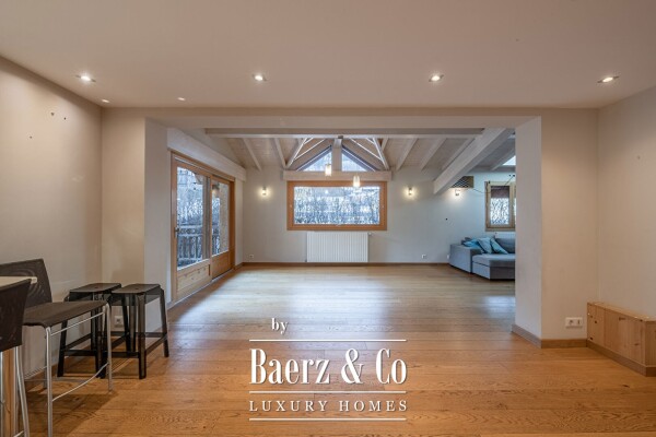 photo 6 Apartment Duplex with 4 Bedrooms - In the Heart of the Village