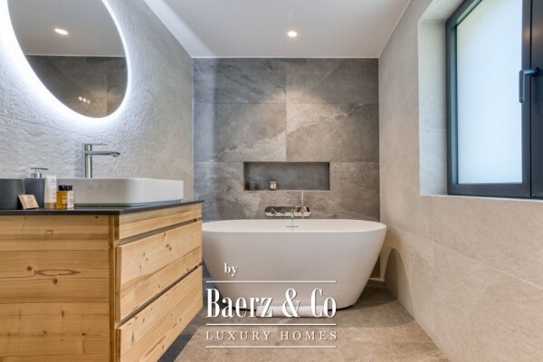 photo 13 Renovated chalet with panoramic views of Mont Blanc