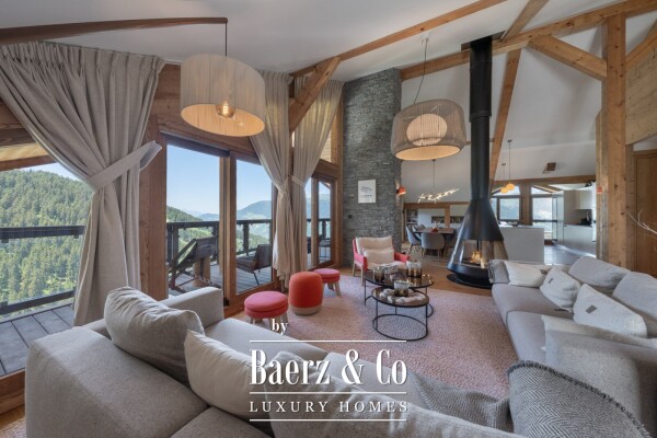 photo 1 Exceptional ski-in/ski-out penthouse