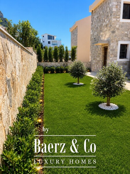 photo 9 New in Villa in Sveti Stefan