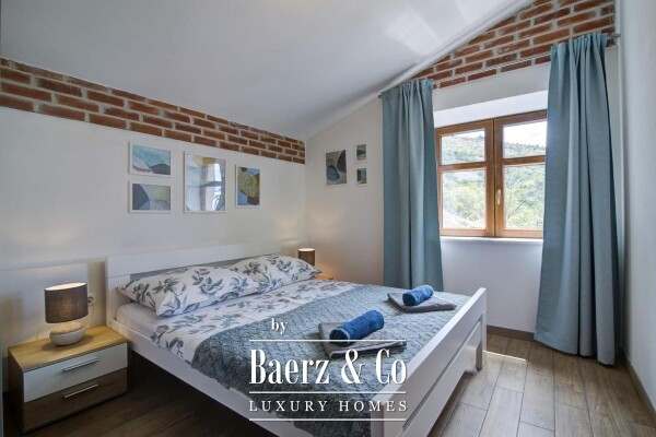 photo 12 Senj, House with four apartments and a swimming pool, 346 m²