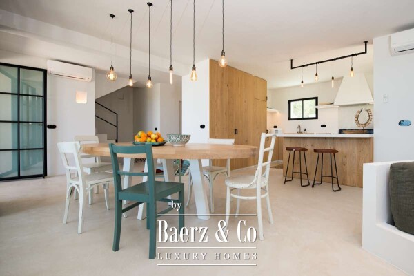 photo 9 Beautiful luxury home in Cala Tarida, Cala Tarida