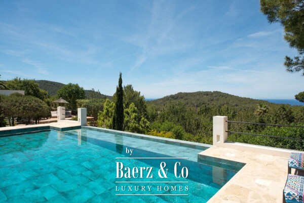 photo 34 Beautiful luxury home in Cala Tarida, Cala Tarida