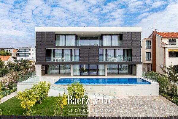 photo 3 Brodarica, exclusive villa first row to the sea