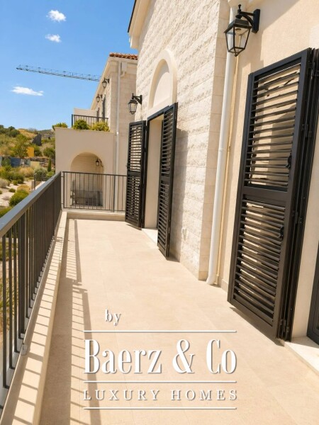 photo 4 Luxurious Apartment with a Pool and a Sea View on the Coast of Montenegro
