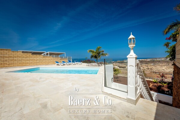 photo 25 Refurbished villa with a separate annexe on Tenerife