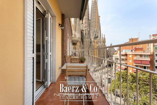 photo 1 Apartment for sale in Eixample Dreta