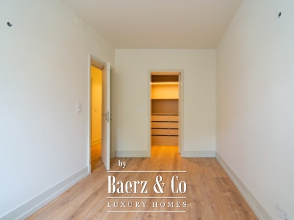 photo 11 3+1 bedroom flat with patio and pool next to the iconic Av. da Liberdade