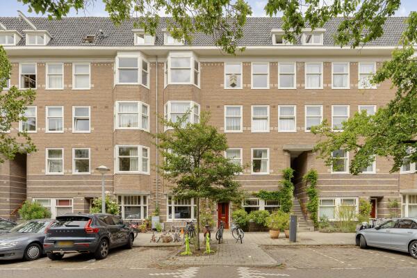 photo 2 Milletstraat 44