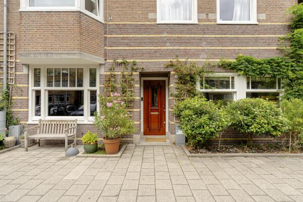 photo 46 Milletstraat 44